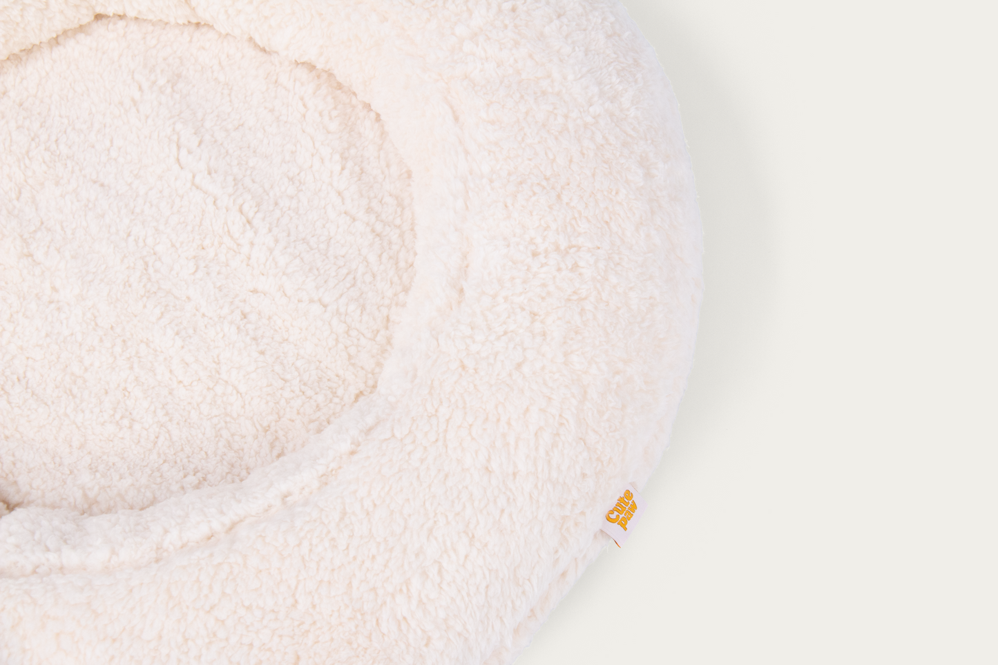 Shorty Cuddler Dog Bed - Cloud White