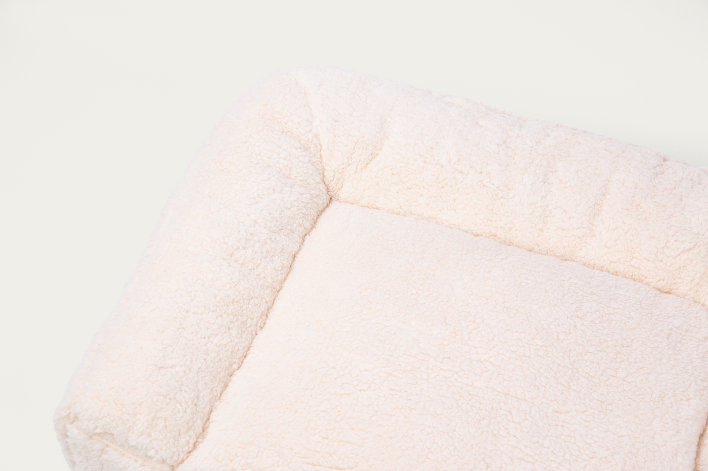 Shorty Open Bolster Dog Bed - Cloud White